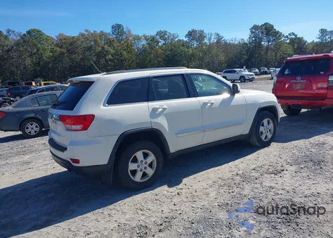 2012 Jeep Grand Cherokee Laredo z USA, uszkodzony, nr VIN 1C4RJFAG8CC245389